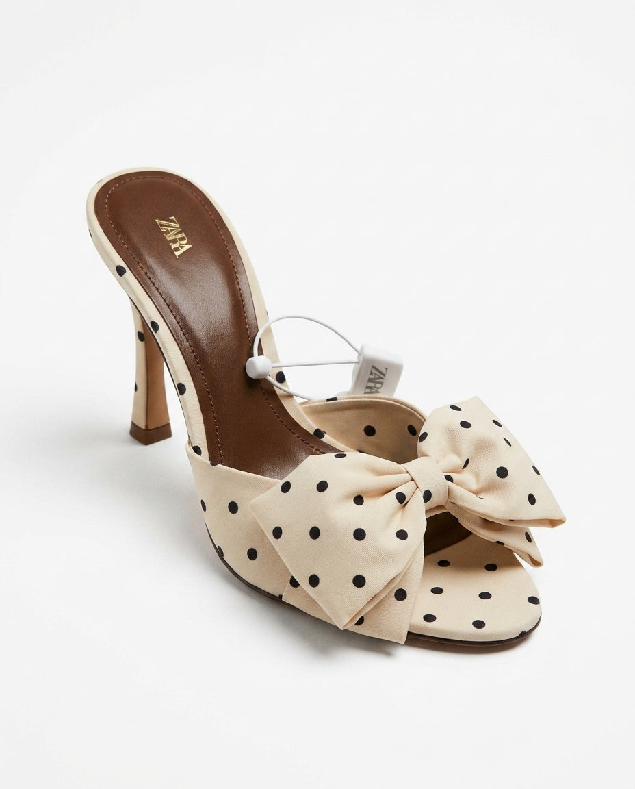 Mule Zara à pois blancs et noirs avec nœud