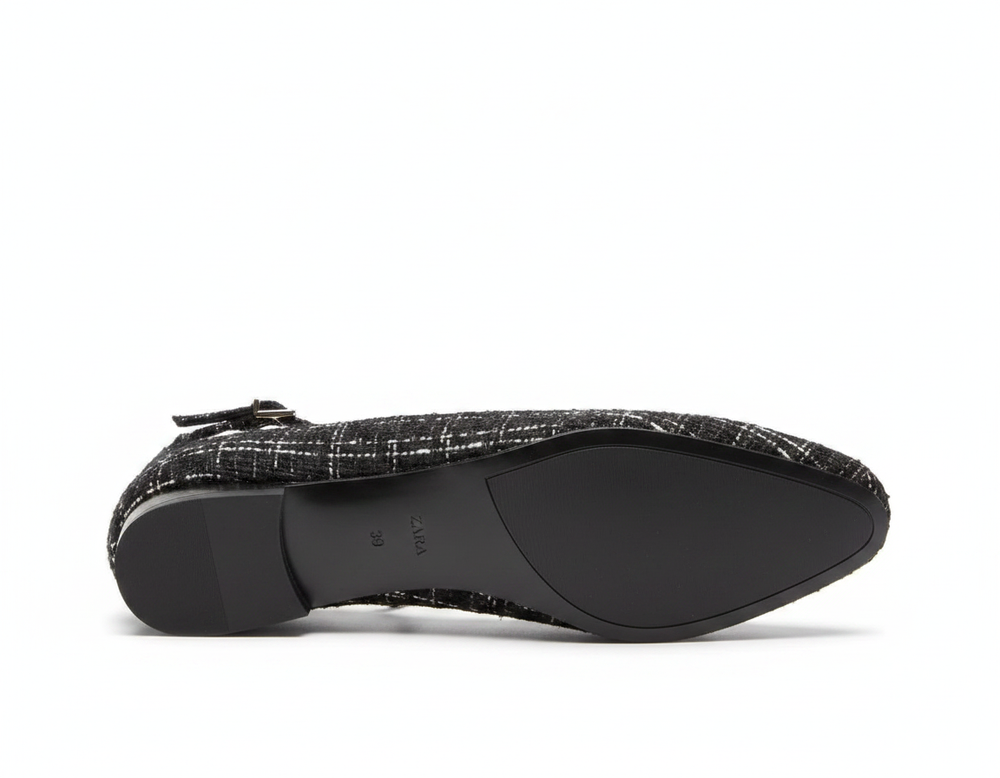 Chaussure Zara à petit talon en tweed noir et blanc