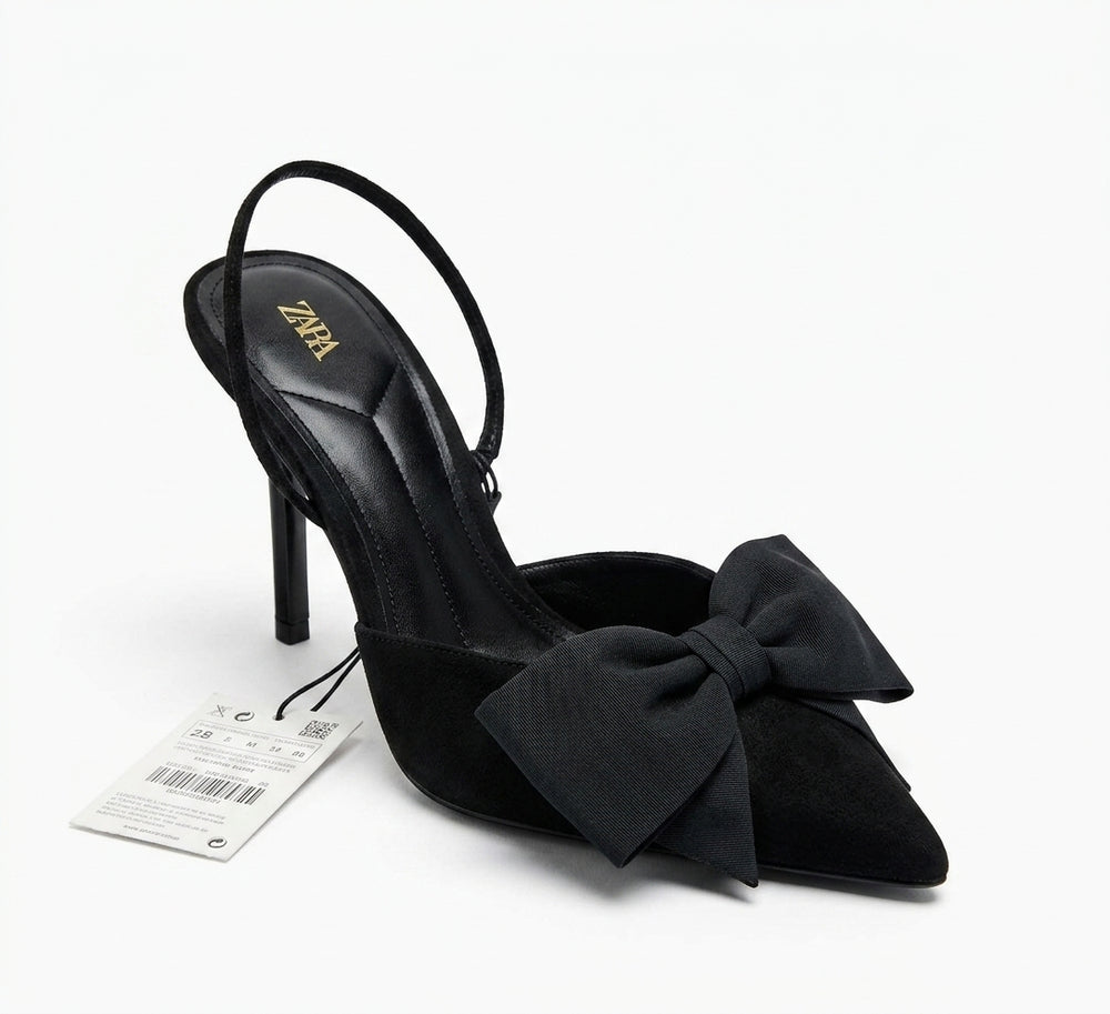 Escarpin noir à bout pointu avec nœud Zara