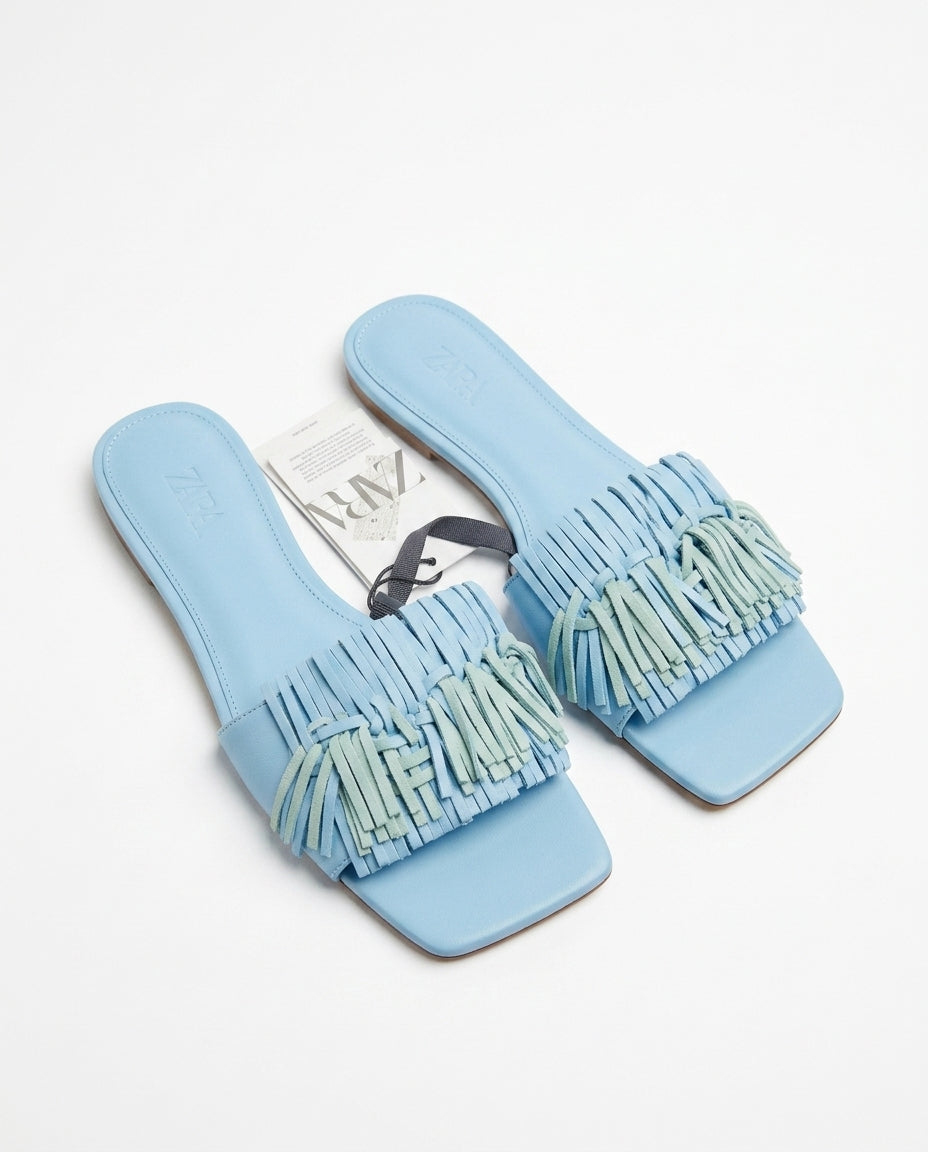 Sandale plate bleue Zara avec franges