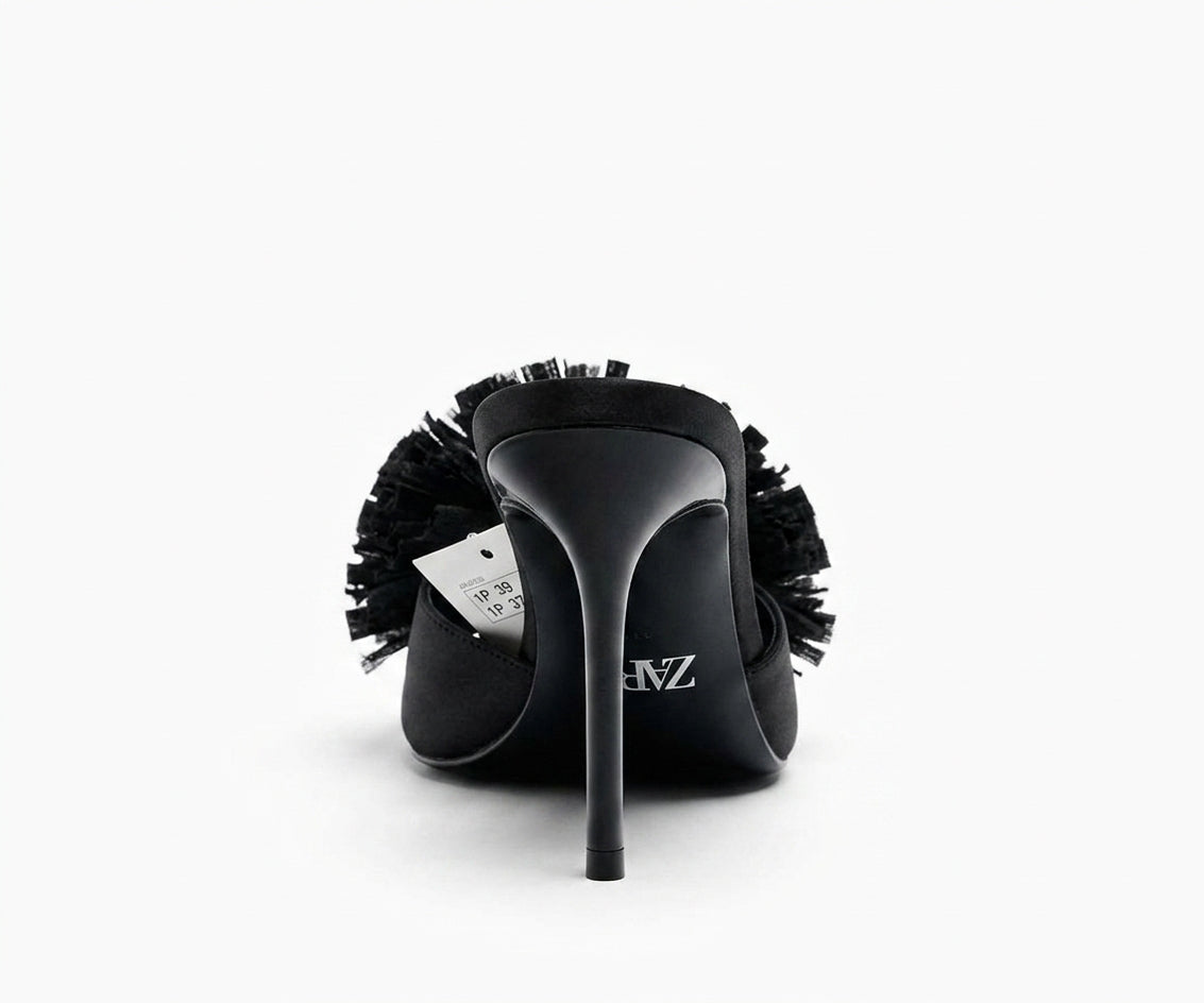 Mule Zara noire à pompon