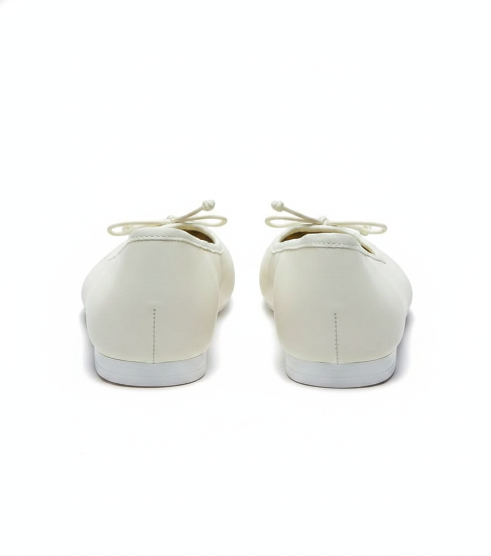 Ballerines blanches avec nœud