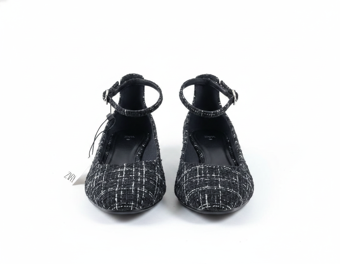 Chaussure Zara à petit talon en tweed noir et blanc