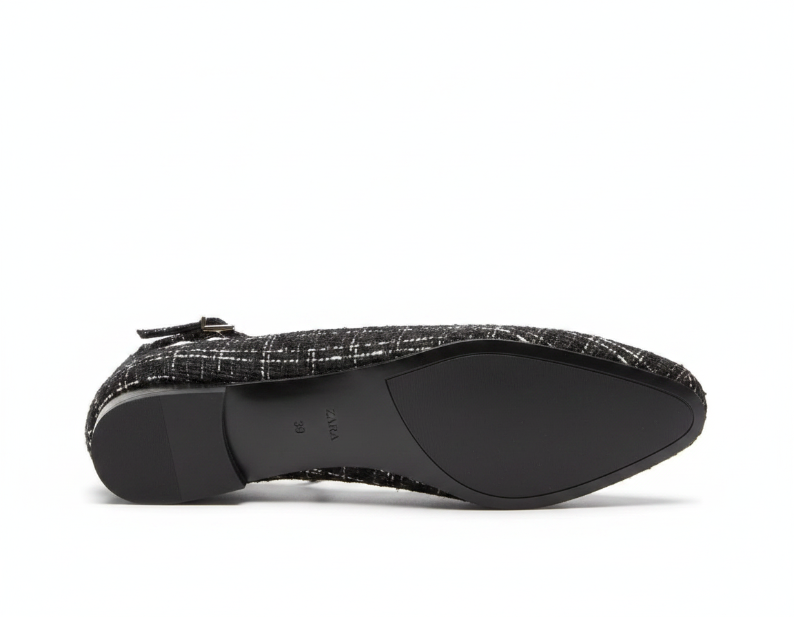 Chaussure Zara à petit talon en tweed noir et blanc