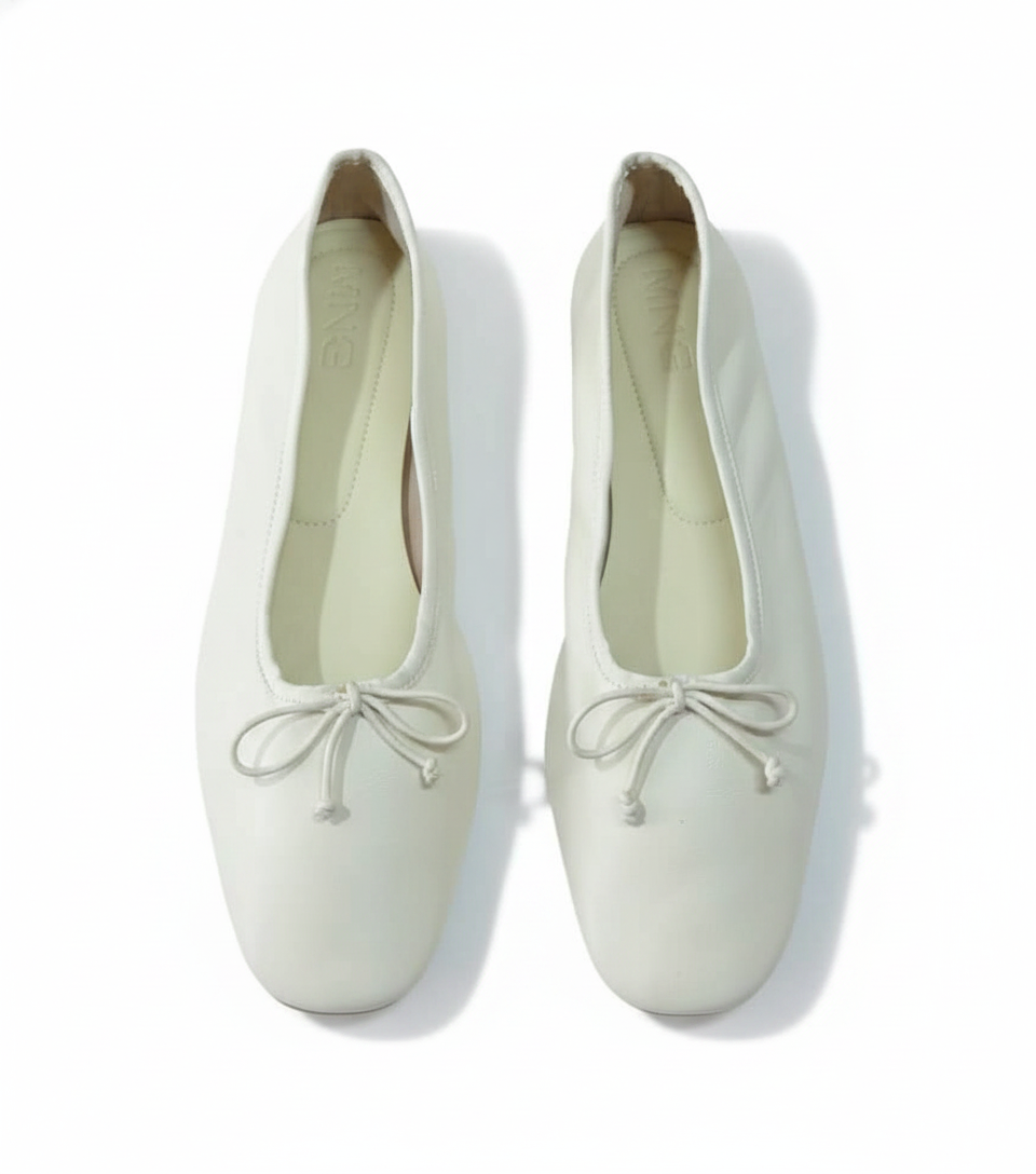 Ballerines blanches avec nœud