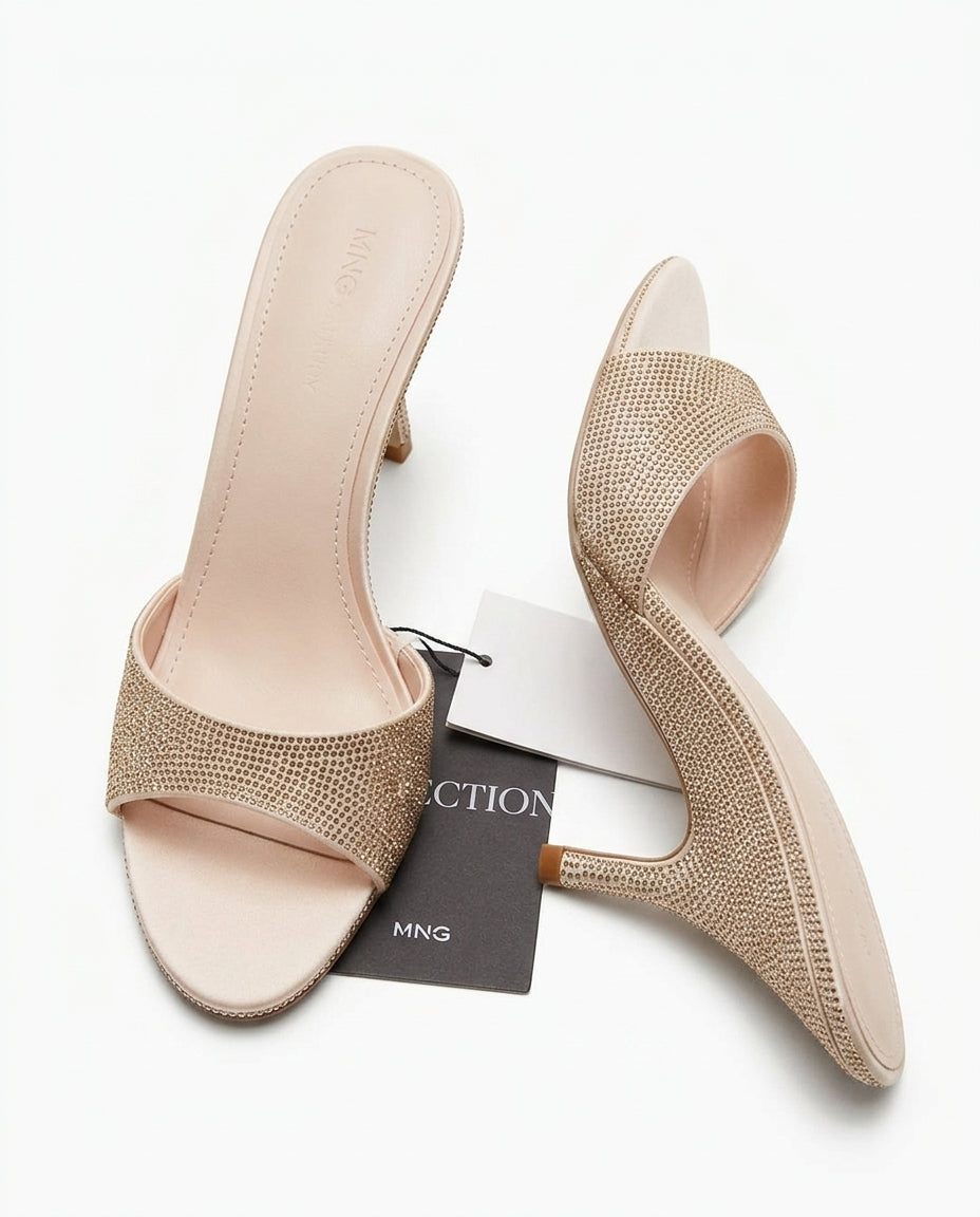 Sandale à talon MNG beige avec strass