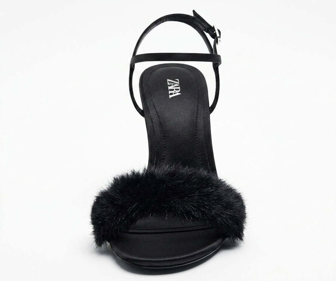 Sandales à talons Zara noires avec fourrure