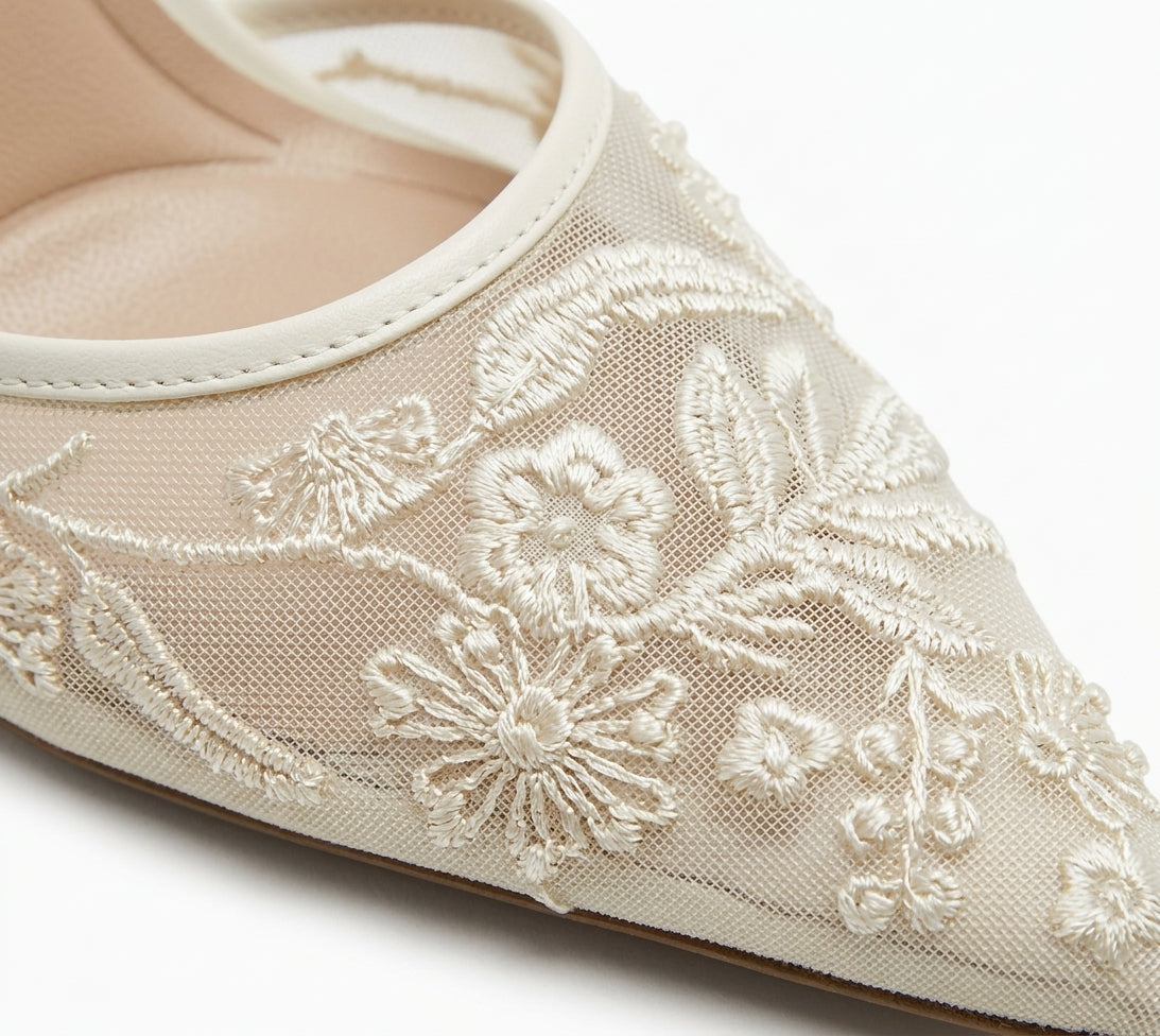 Slingback Zara crème avec broderies florales