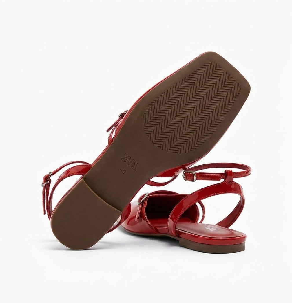 Chaussure plate rouge Zara à bout carré avec brides
