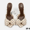 Sandale à talons Zara blanche à pois noirs avec nœud