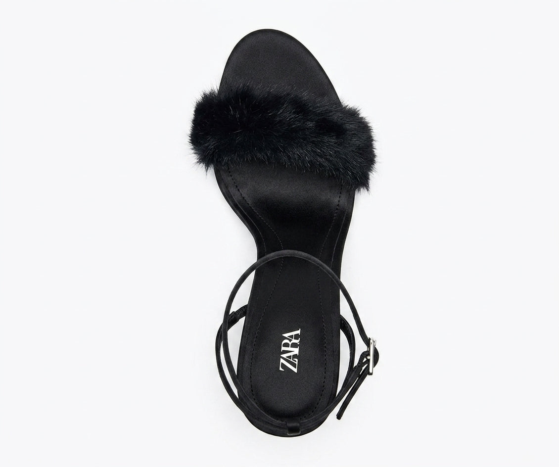 Sandales à talons Zara noires avec fourrure