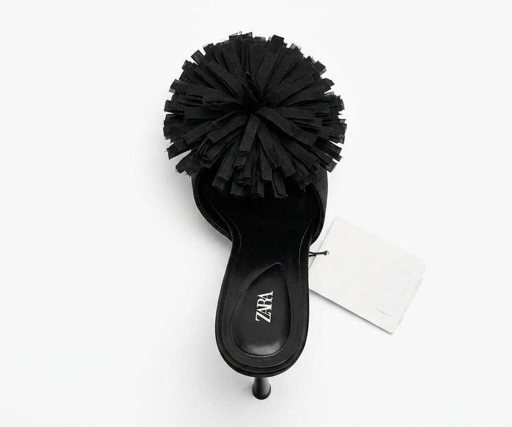 Mule Zara noire à pompon